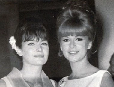 «Η Αλίκη θα μου χαλάσει το γάμο!»- Ο κινηματογραφικός γάμος της Καρέζη